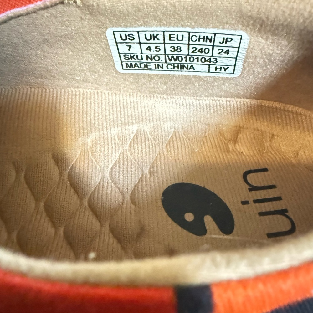 UIN Vibrant Multicolor Floral Slip-On Flats - Picture 2 of 4